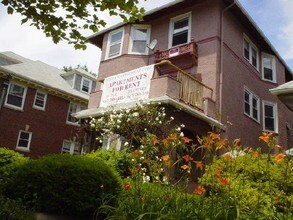 785 Washington St in Brookline, MA - Building Photo - Building Photo