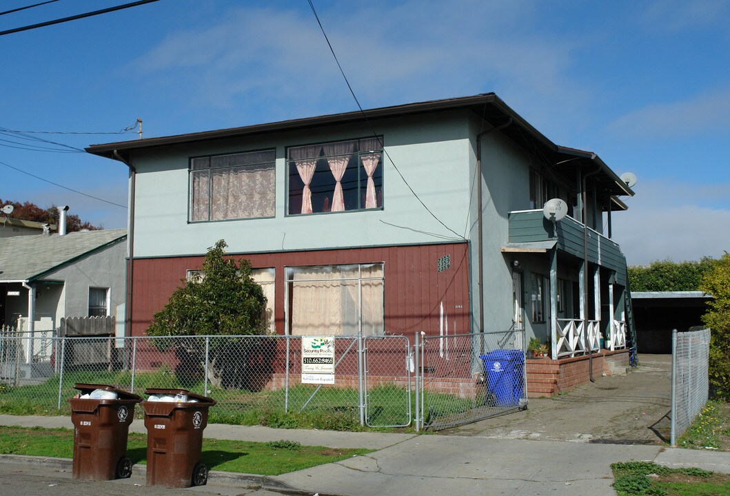 2353-2359 Rheem Ave in Richmond, CA - Foto de edificio