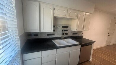 2 Tansey Cir in Mesquite, TX - Building Photo - Building Photo