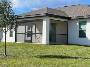 2800 NW 25th Terrace in Cape Coral, FL - Building Photo - Building Photo