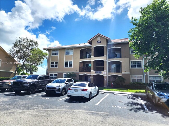 11600 SW 2nd St in Pembroke Pines, FL - Building Photo - Building Photo