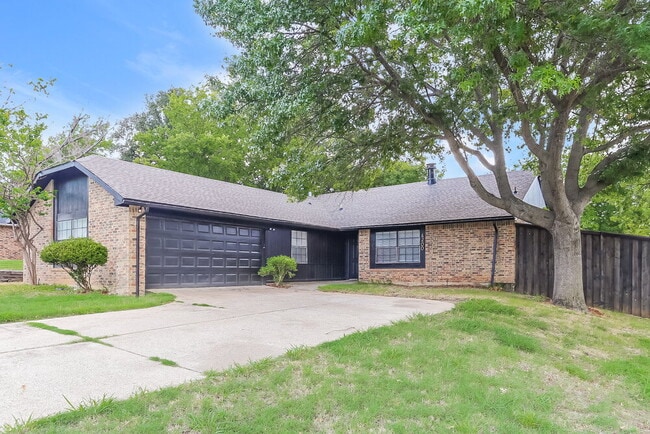 property at 4200 Cranbrook Dr