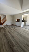 9310 Meadowview Dr in Orland Hills, IL - Building Photo - Building Photo