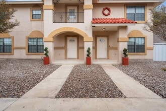 113 Ramon Cardenas Dr in Del Rio, TX - Building Photo - Building Photo