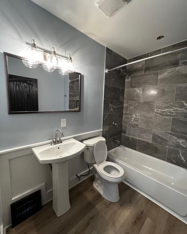 2835 Avondale Ave, Unit 1 in Cleveland Heights, OH - Building Photo - Building Photo