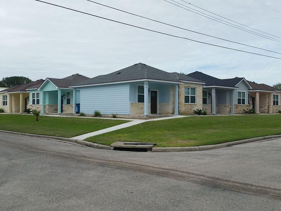 509 S Guadalupe St in Port Lavaca, TX - Foto de edificio