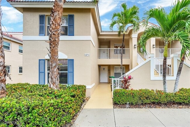 property at 6496 Huntington Lakes Cir
