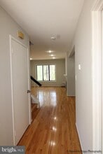 20423 Meadow Pond Pl in Gaithersburg, MD - Building Photo - Building Photo
