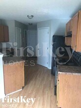 5251 Austral Dr in Indianapolis, IN - Building Photo - Building Photo
