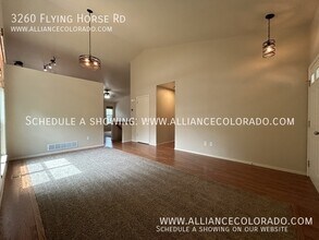 3260 Flying Horse Rd in Colorado Springs, CO - Building Photo - Building Photo