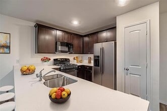 4426 Culrin Wy in Heartland, TX - Building Photo - Building Photo