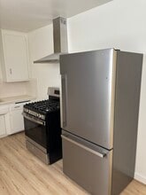 2815 1/2 Folsom St. in Los Angeles, CA - Foto de edificio - Building Photo