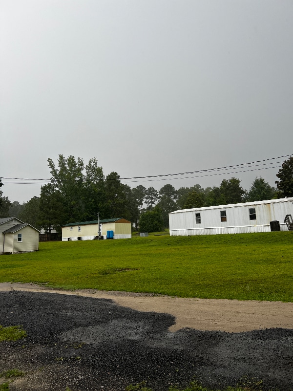 property at 118 1st Creek Rd