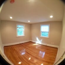 34 Park Avenue Ext, Unit 34 in Arlington, MA - Building Photo - Building Photo