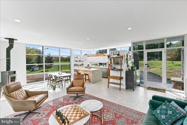 10222 Van Thompson Rd