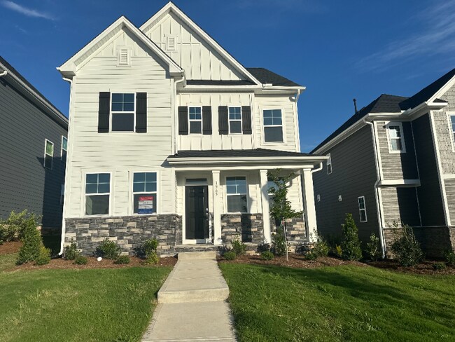 property at 1565 Goldfinch Perch Ln