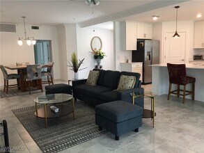 6011 Ellerston Wy in Ave Maria, FL - Foto de edificio - Building Photo