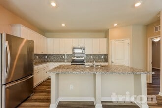 14376 Gunsight Pass in San Antonio, TX - Building Photo - Building Photo