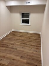 137 W Washington Ln in Philadelphia, PA - Building Photo - Building Photo