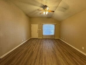 4802 John David Dr, Unit Unit A in Killeen, TX - Building Photo - Building Photo