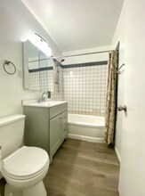 1751 Orizaba Ave in Long Beach, CA - Building Photo - Building Photo