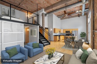 521 S 7th St in Minneapolis, MN - Building Photo - Building Photo