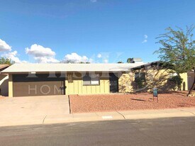 9409 N 36th Dr in Phoenix, AZ - Building Photo