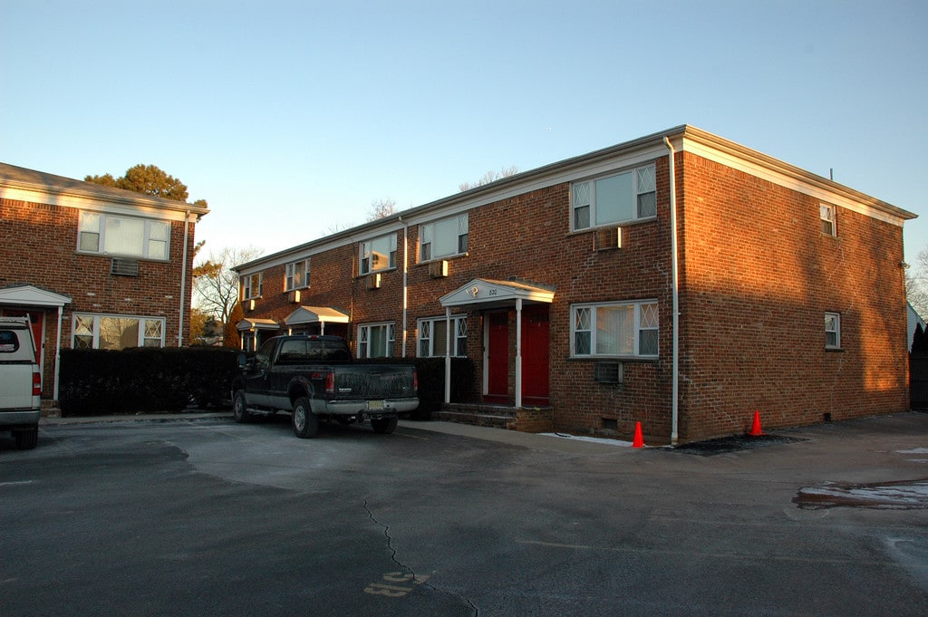 820 Green St Apartments Iselin, NJ Apartments For Rent