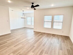 535 Meadowlark Dr in Van Alstyne, TX - Building Photo - Building Photo