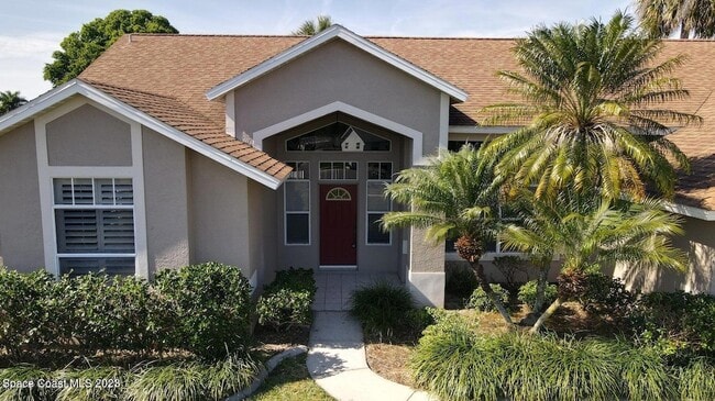 property at 475 Buttonwood Dr