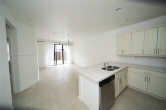 10456 NW 61 Ln. in Doral, FL - Building Photo - Building Photo