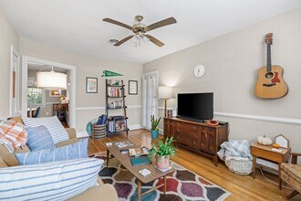 3916 Stuart Ave in Richmond, VA - Building Photo - Building Photo