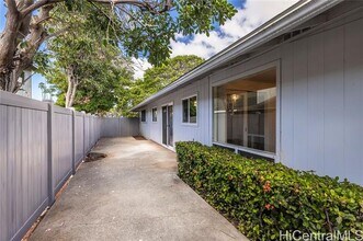 4207 Puulani Pl in Honolulu, HI - Building Photo - Building Photo