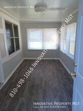 2532 Lavelle Rd in Flint, MI - Building Photo - Building Photo