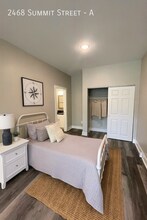 2468 Summit St in Columbus, OH - Building Photo - Building Photo