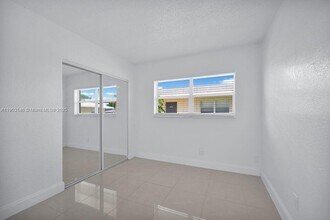 653 Kathy Ct in Margate, FL - Building Photo - Building Photo