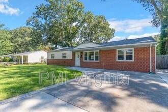 336 Dodge Dr in Virginia Beach, VA - Building Photo - Building Photo