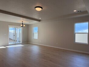 10096 Longtail Dr in Nampa, ID - Building Photo - Building Photo