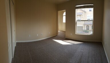 9050 Double R Blvd in Reno, NV - Building Photo - Building Photo