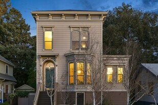 1418 Cottage St, Unit APT 2 Studio in Alameda, CA - Building Photo