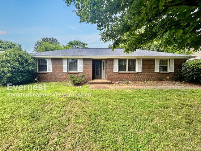 property at 722 Dutchmans Ct
