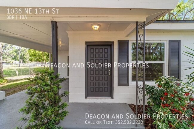 1036 NE 13th St in Ocala, FL - Building Photo - Building Photo