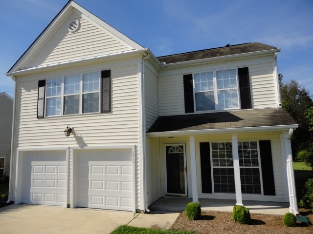 property at 4913 Cardinal Grove Blvd