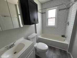 81 Mariemont Ave in Buffalo, NY - Building Photo - Building Photo