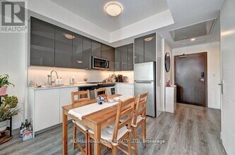 60 Frederick St in Kitchener, ON - Building Photo - Building Photo