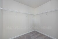 315 E Compass Wy photo'