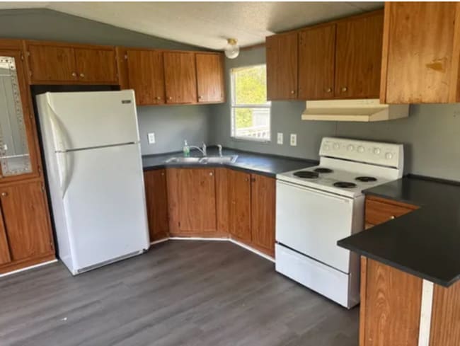 119 Lee Dr SE in Copper Hill, VA - Building Photo - Building Photo