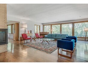 400 Natchez Ave N in Minneapolis, MN - Building Photo - Building Photo