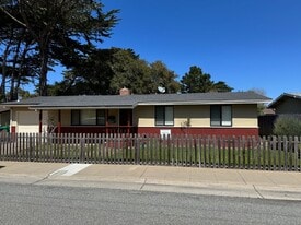 730 Rosemont Ave in Pacific Grove, CA - Building Photo