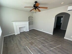 716 S 10th St in Chickasha, OK - Building Photo - Building Photo